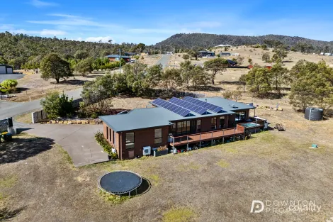 Property photo of 86 Braeview Drive Old Beach TAS 7017