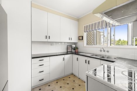 Property photo of 26 Talinga Street Mount Lofty QLD 4350