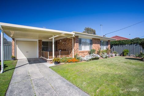 Property photo of 4 Elua Avenue Budgewoi NSW 2262