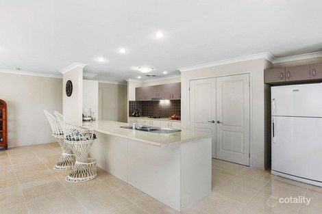 33 Stringybark Dr, Molendinar, QLD 4214