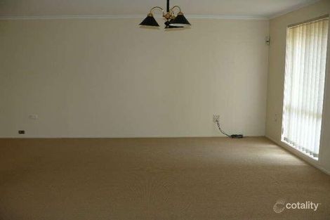 Property photo of 13 Kellerman Drive St Helens Park NSW 2560