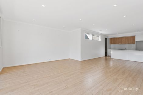 Property photo of 71 Spectrum Way Coburg North VIC 3058