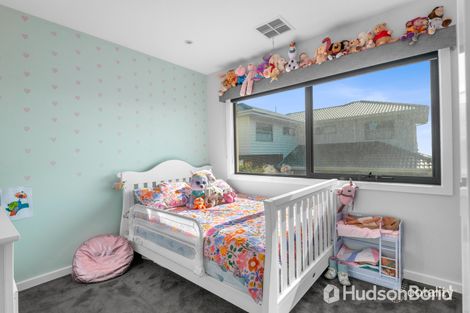 Property photo of 14 Morello Circle Doncaster East VIC 3109