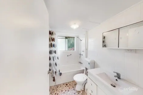 Property photo of 4/29 Grant Street Redcliffe QLD 4020