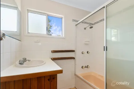 Property photo of 132 Mill Drive Kirwan QLD 4817