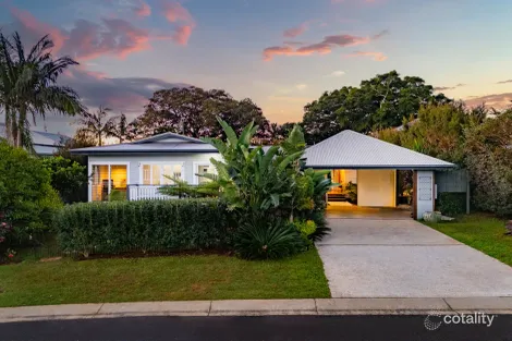 Property photo of 29 Palm-Lily Crescent Bangalow NSW 2479