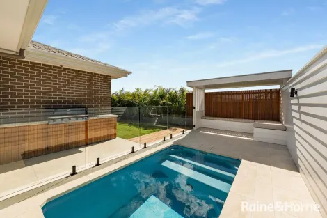 19 Casa Cct, South Nowra, NSW 2541