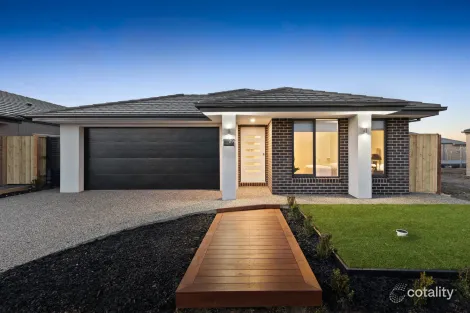 29 Fountain Rd, Pakenham, VIC 3810