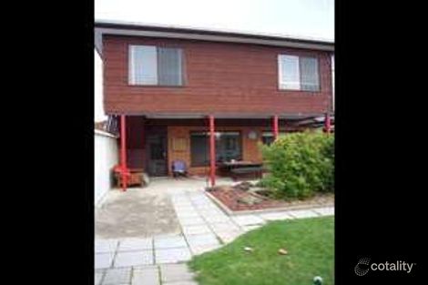 Property photo of 4 Nissen Court Seaholme VIC 3018