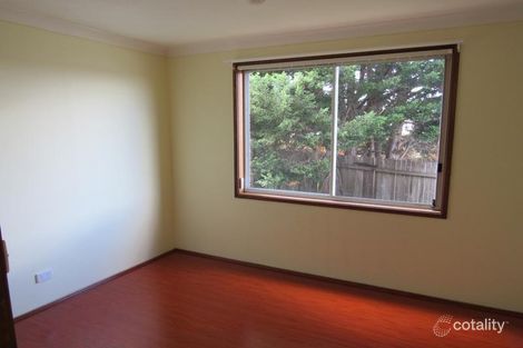 Property photo of 9 Merdle Place Ambarvale NSW 2560