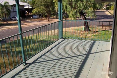 Property photo of 8 Suncross Place Emerald QLD 4720