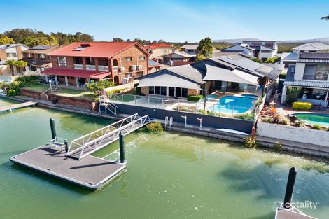Property photo of 41 Tradewinds Avenue Paradise Point QLD 4216