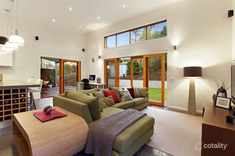 Property photo of 15 Moola Place Eltham VIC 3095
