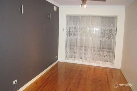 15 Carpenter Rd, Parafield Gardens, SA 5107