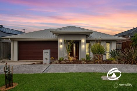 17 Bowood St, Officer, VIC 3809