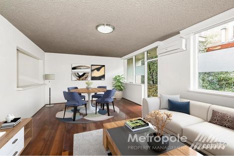 9/53 Mitford St, Elwood, VIC 3184