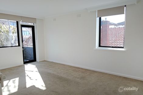 Property photo of 8/130 Alma Road St Kilda East VIC 3183