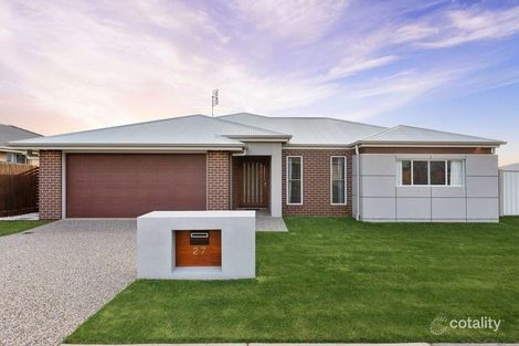 27 Ridge Dr, Cambooya, QLD 4358