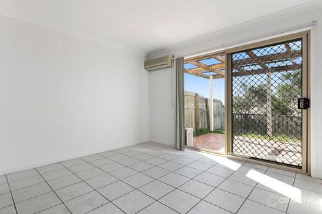 Property photo of 2/22 Dasyure Place Wynnum West QLD 4178