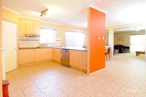 Property photo of 9 Abernant Court Dakabin QLD 4503