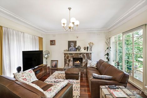 Property photo of 2 Bernard Street Balwyn North VIC 3104