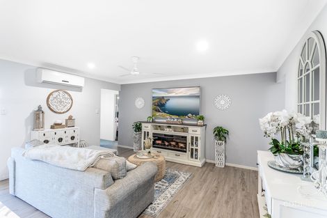 Property photo of 1/44 Water Fern Drive Caboolture QLD 4510