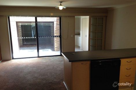 Property photo of 4/16 Oceanic Drive Mermaid Waters QLD 4218
