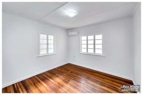 Property photo of 285 Denham Street The Range QLD 4700