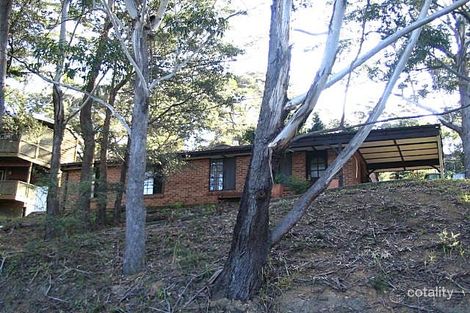 41 Lake Shore Dr, North Avoca, NSW 2260