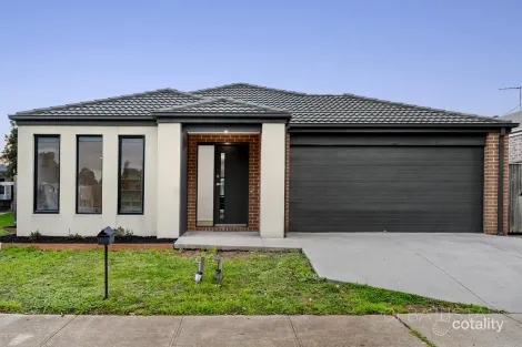 14 Whinfell St, Mickleham, VIC 3064