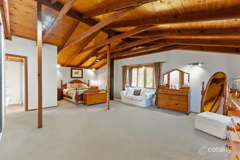 Property photo of 30 Magdala Avenue Strathmore VIC 3041