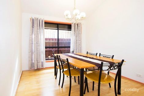 Property photo of 17 Sheridan Way Roxburgh Park VIC 3064