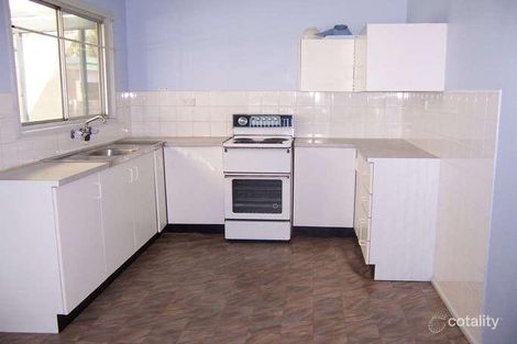 Property photo of 34 Rolfe Avenue Kanwal NSW 2259