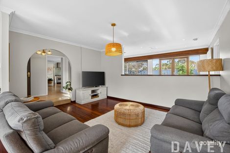 Property photo of 30 Bracadale Avenue Duncraig WA 6023