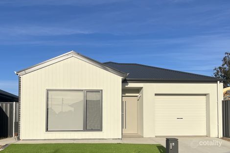 4 Murray Cres, Smithfield Plains, SA 5114