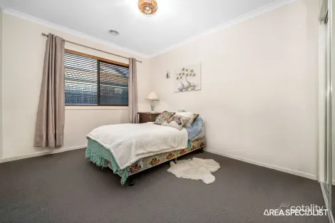 Property photo of 21 Stanhope Avenue Berwick VIC 3806