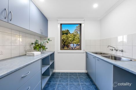 Property photo of 6 Stradbroke Crescent Mulgrave VIC 3170