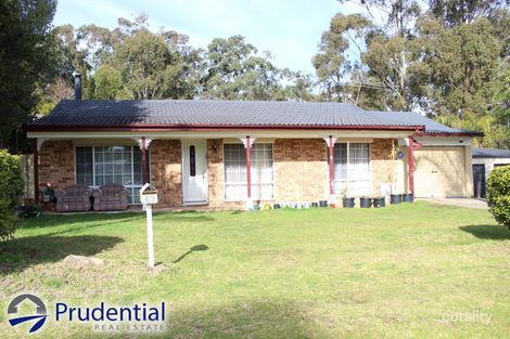 63 Woodland Rd, St Helens Park, NSW 2560