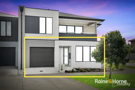 143 Alcock Rd, Truganina, VIC 3029
