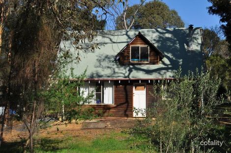 18 Gregory St, Dinninup, WA 6244