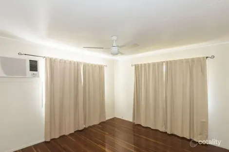 Property photo of 43 Spring Crescent Dysart QLD 4745