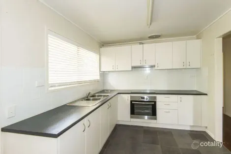 Property photo of 43 Spring Crescent Dysart QLD 4745