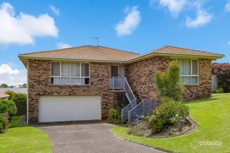 Property photo of 8 Augusta Place Banora Point NSW 2486