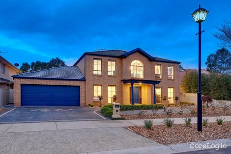 Property photo of 4 Waterford Close Caroline Springs VIC 3023