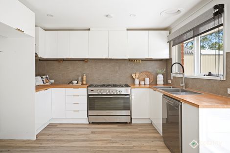 Property photo of 20 Eildon Road Endeavour Hills VIC 3802