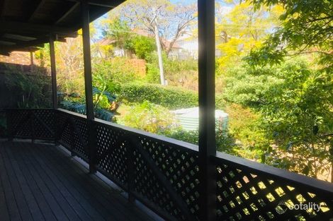 Property photo of 15 Dovercourt Road Toowong QLD 4066
