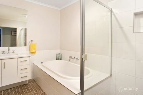 Property photo of 9 Jenkin Street Ropes Crossing NSW 2760