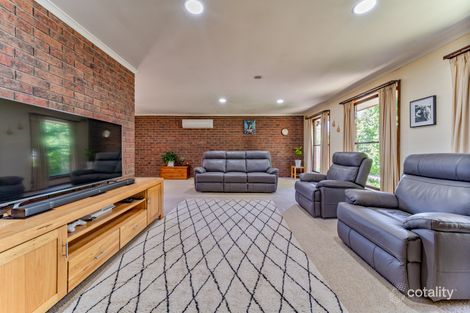 Property photo of 3 Raglan Place East Axedale VIC 3551