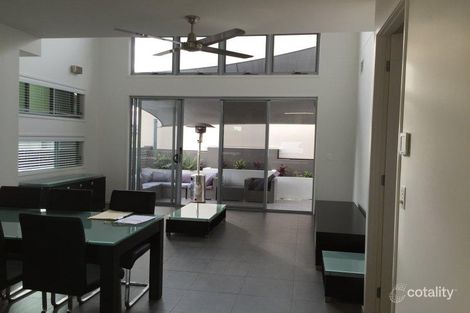Property photo of 18 Jurien Crescent Varsity Lakes QLD 4227