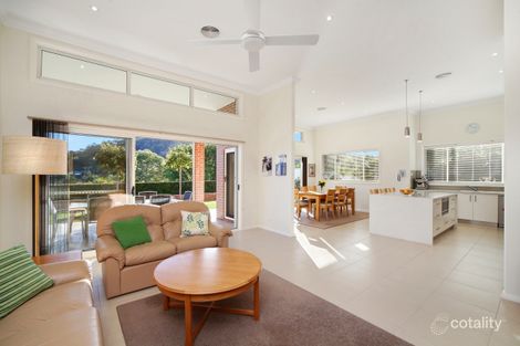 Property photo of 26 Coogee Road Point Clare NSW 2250